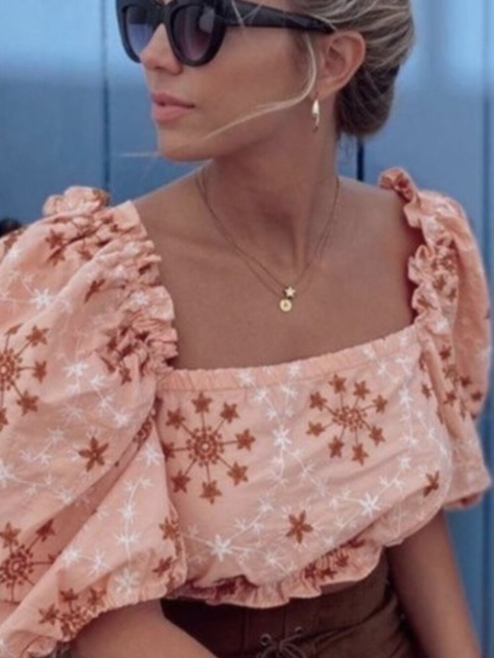 Zara Peachy Coral Embroidered Floral Puff Sleeve Crop Top, XS